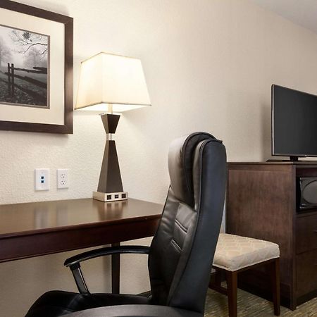 Hampton Inn Dover Ngoại thất bức ảnh