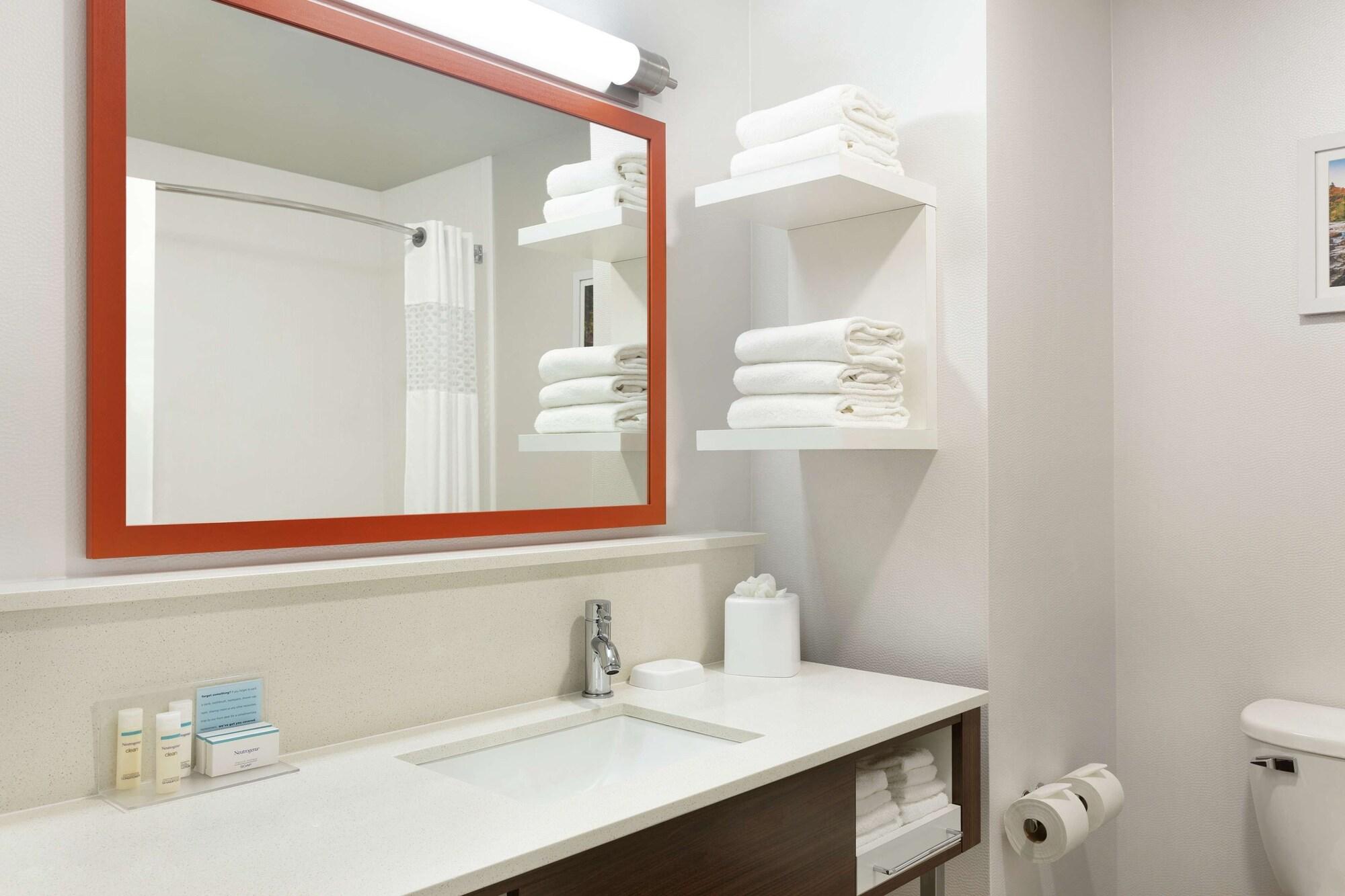 Hampton Inn Dover Ngoại thất bức ảnh
