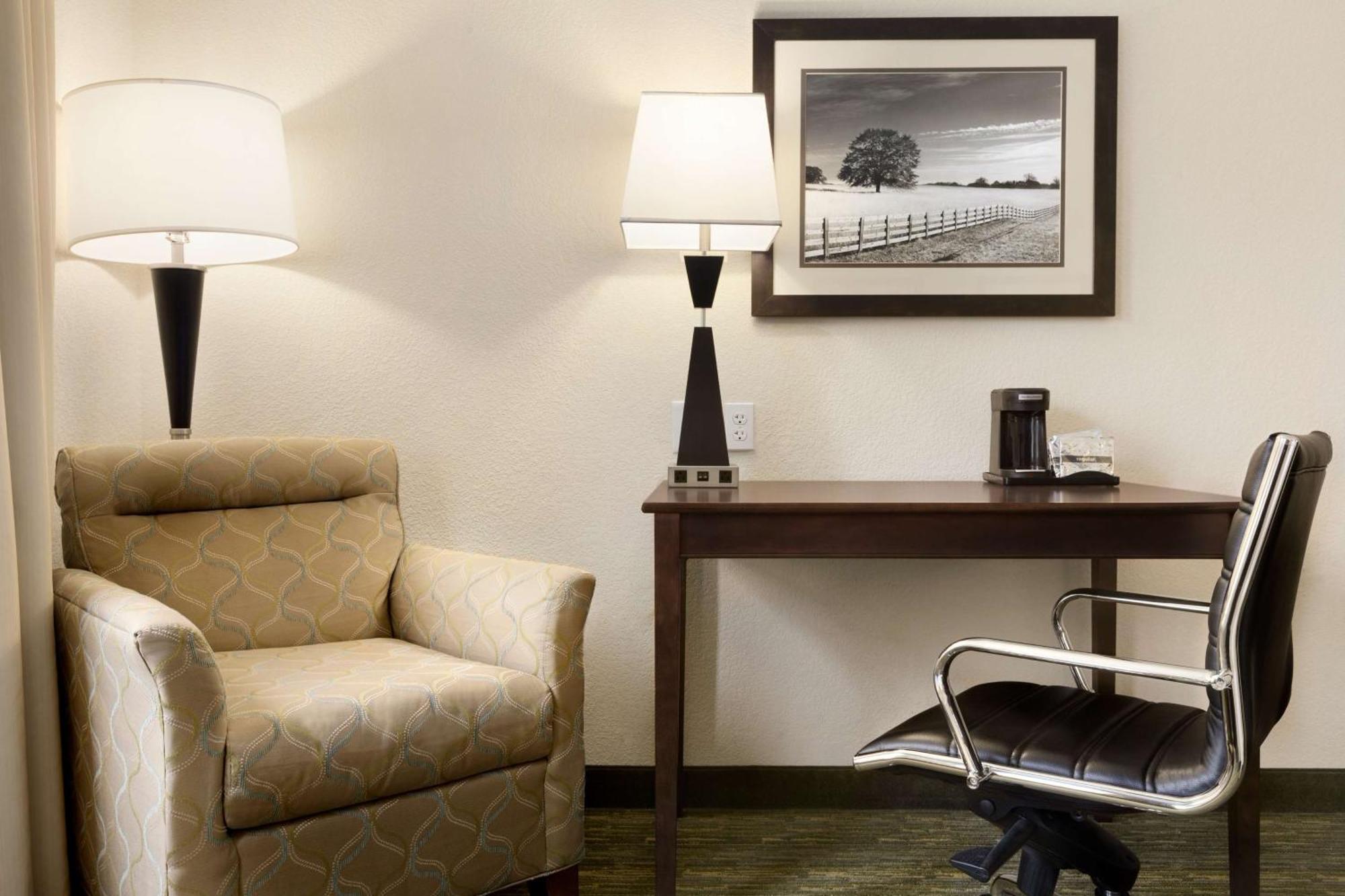 Hampton Inn Dover Ngoại thất bức ảnh